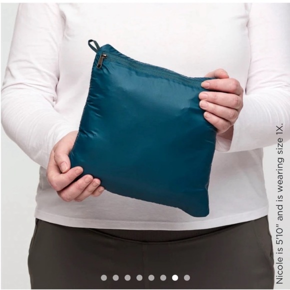 Cotopaxi Women’s XL Fuego Down Insulated Puff Vest Blue Teal Abyss Stripes NWT - Picture 10 of 13